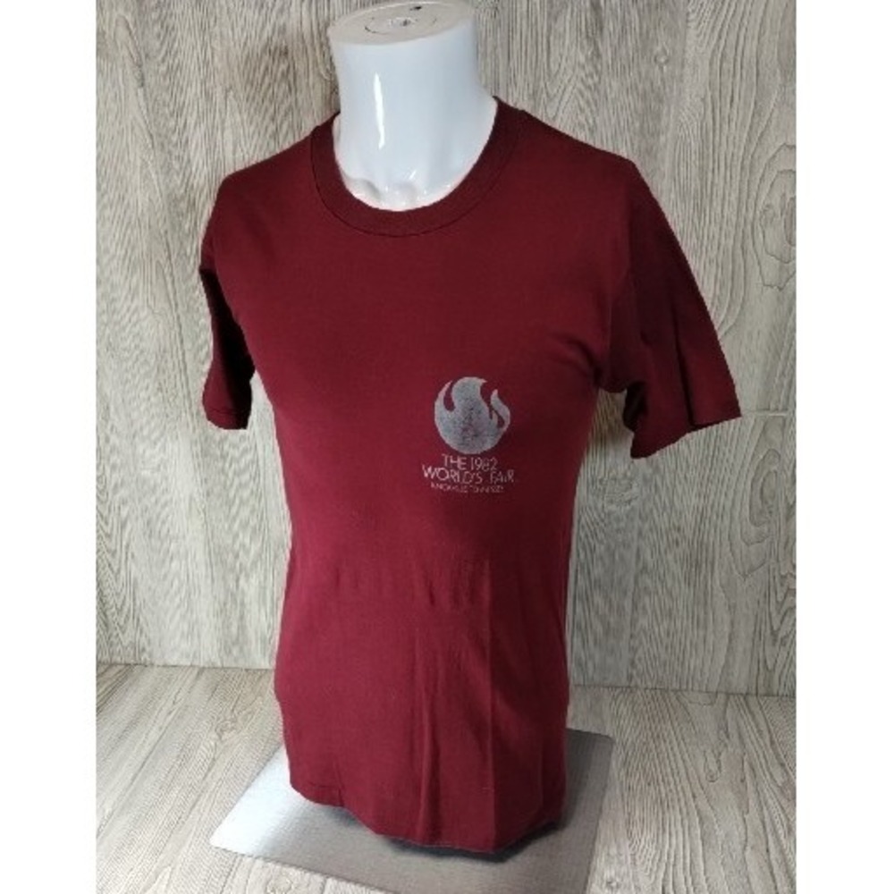 Vintage 1982 Worlds‎ Fair Single Stitch T-Shirt Healthknit Medium (38-40) Maroon